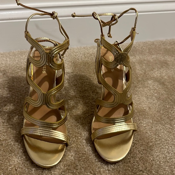 Gold open toe heels. - Picture 3 of 5